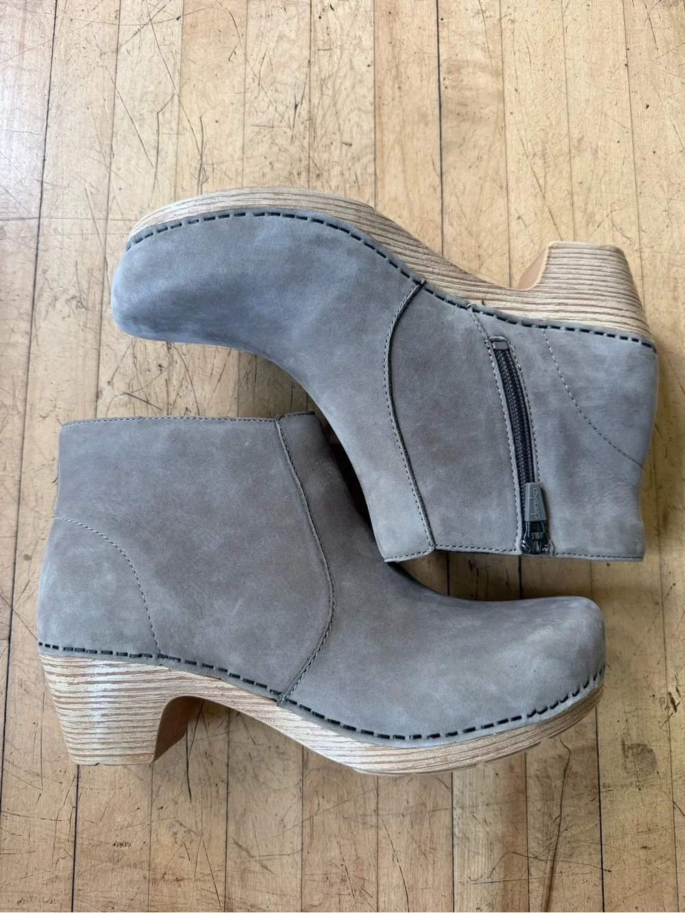 DANSKO Maria Clog Boot Grey Taupe Nubuck Leather Zip Up 39